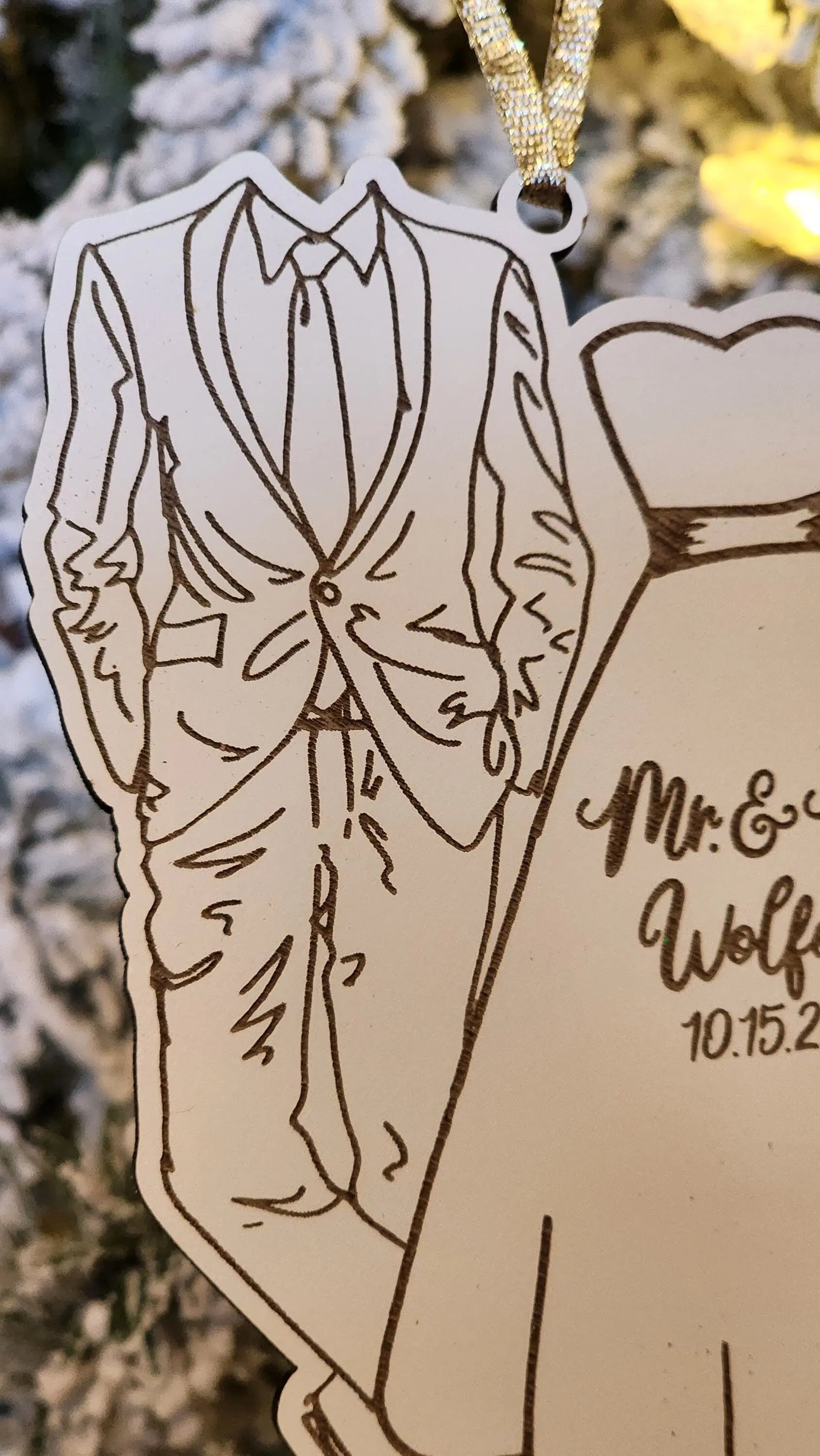 Just Married | Personalized Ornament Woodsy What Knots