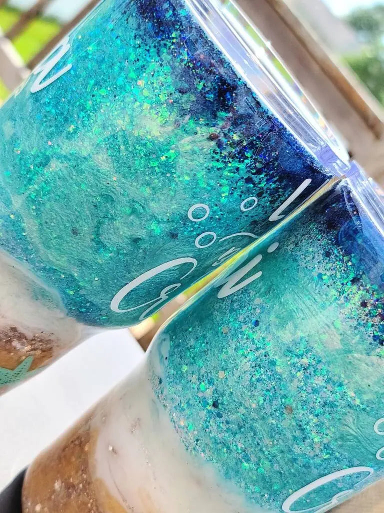 Life is Better on a Cruise |  Personalized Glitter Tumbler Woodsy What Knots