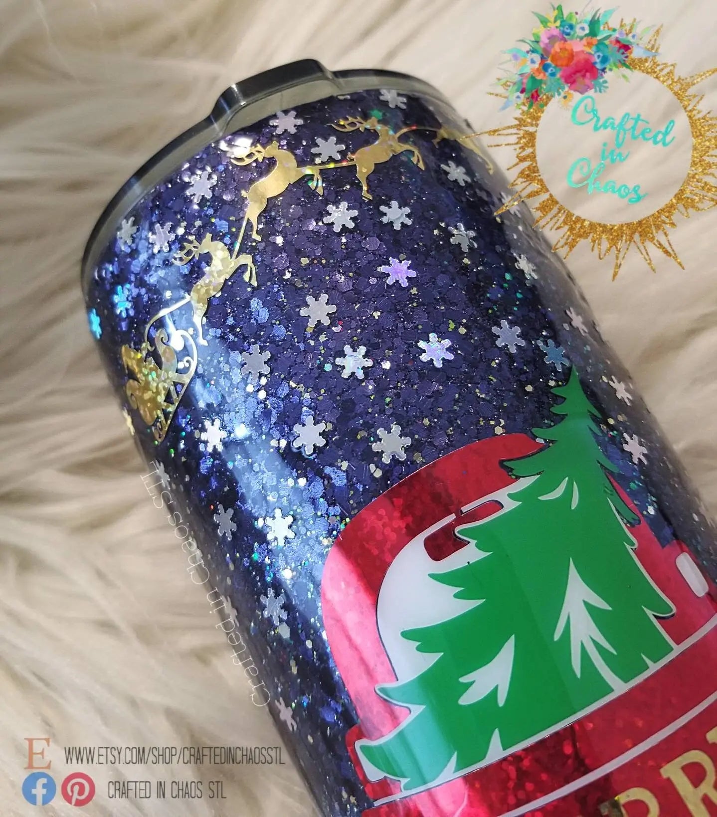 Santa's Sled | Holiday Glitter Tumbler Woodsy What Knots