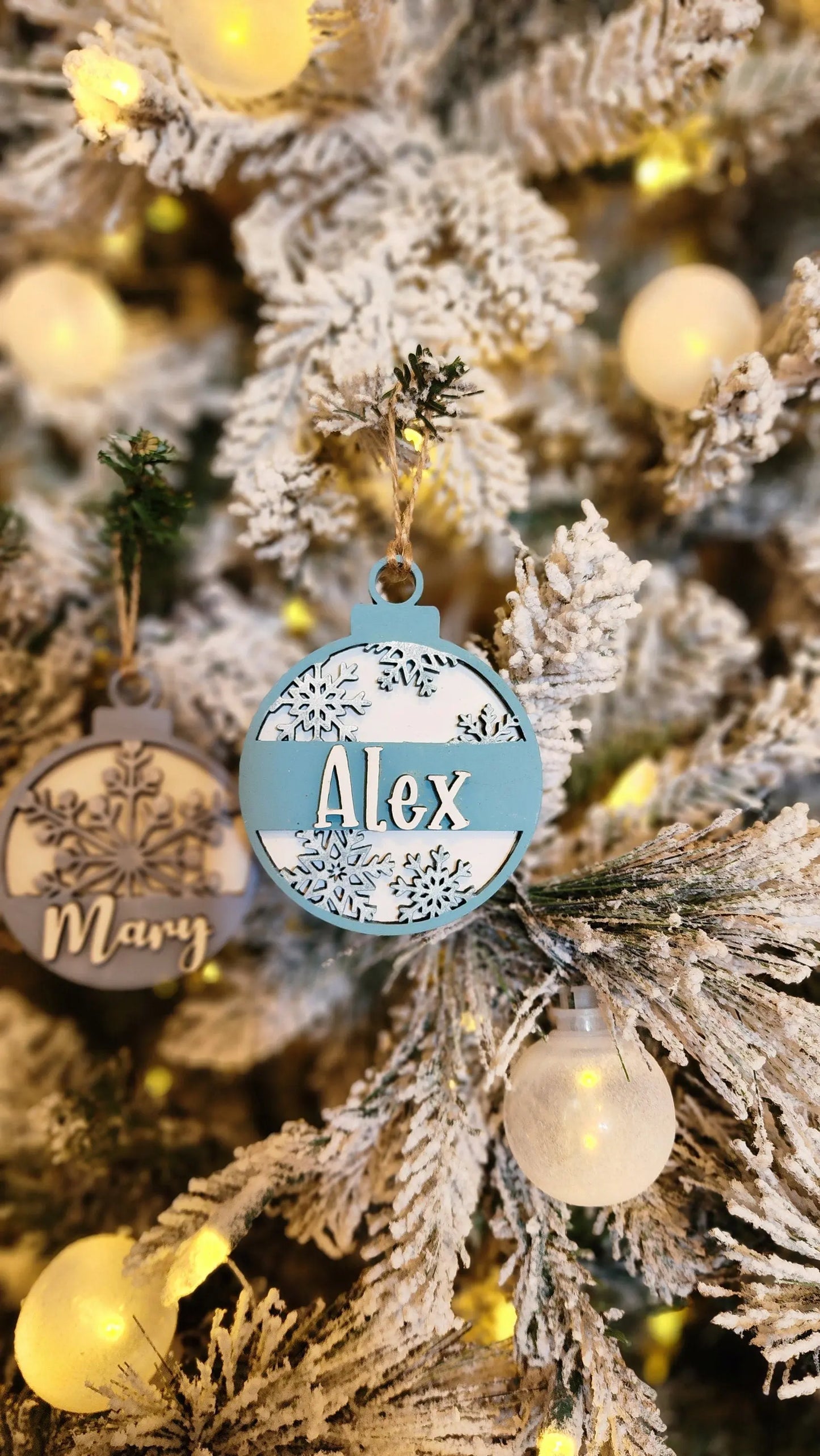 Snowflake | Personalized Ornament Woodsy What Knots
