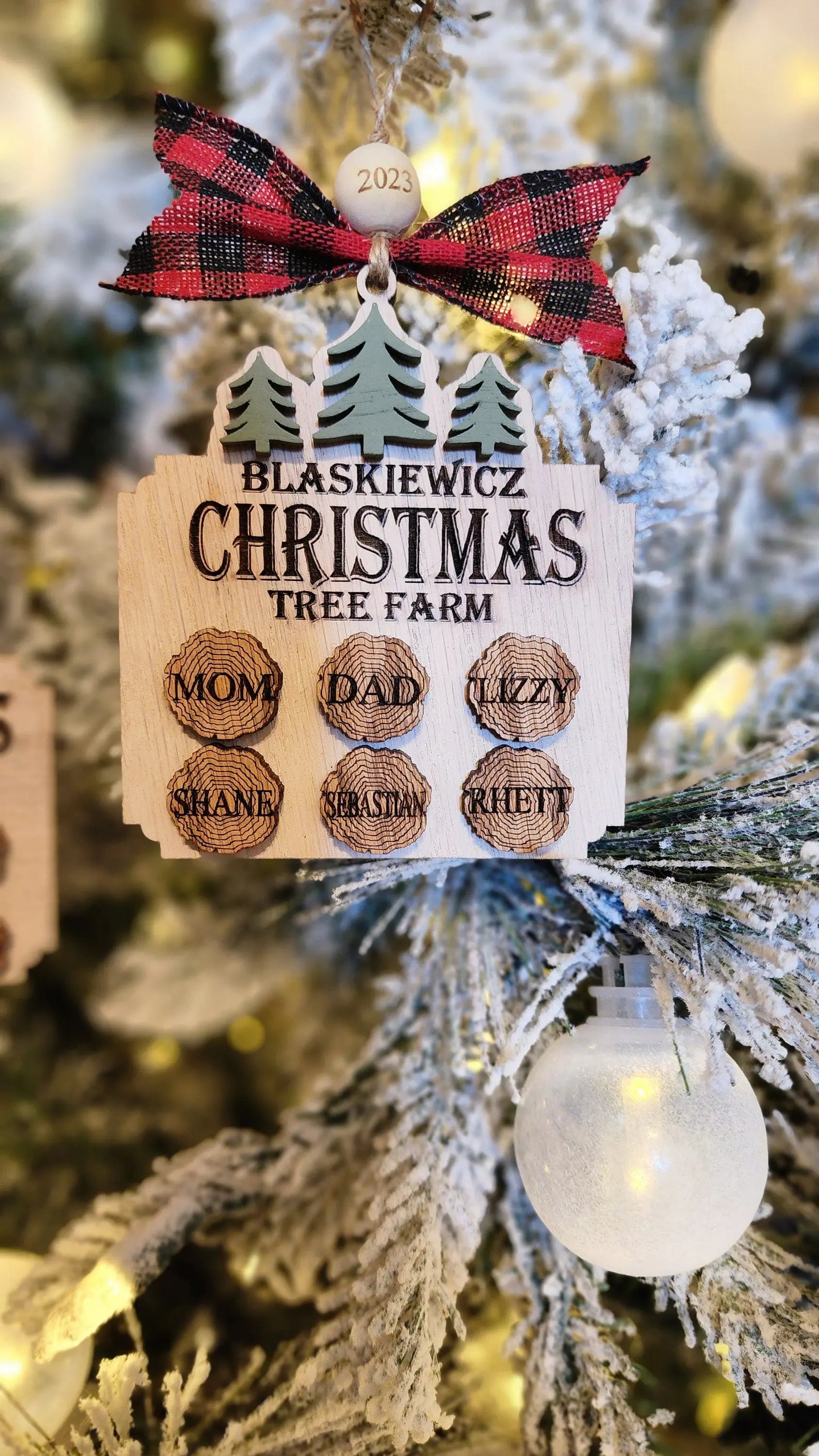 Family Tree Farm | Personalized Ornament Woodsy What Knots