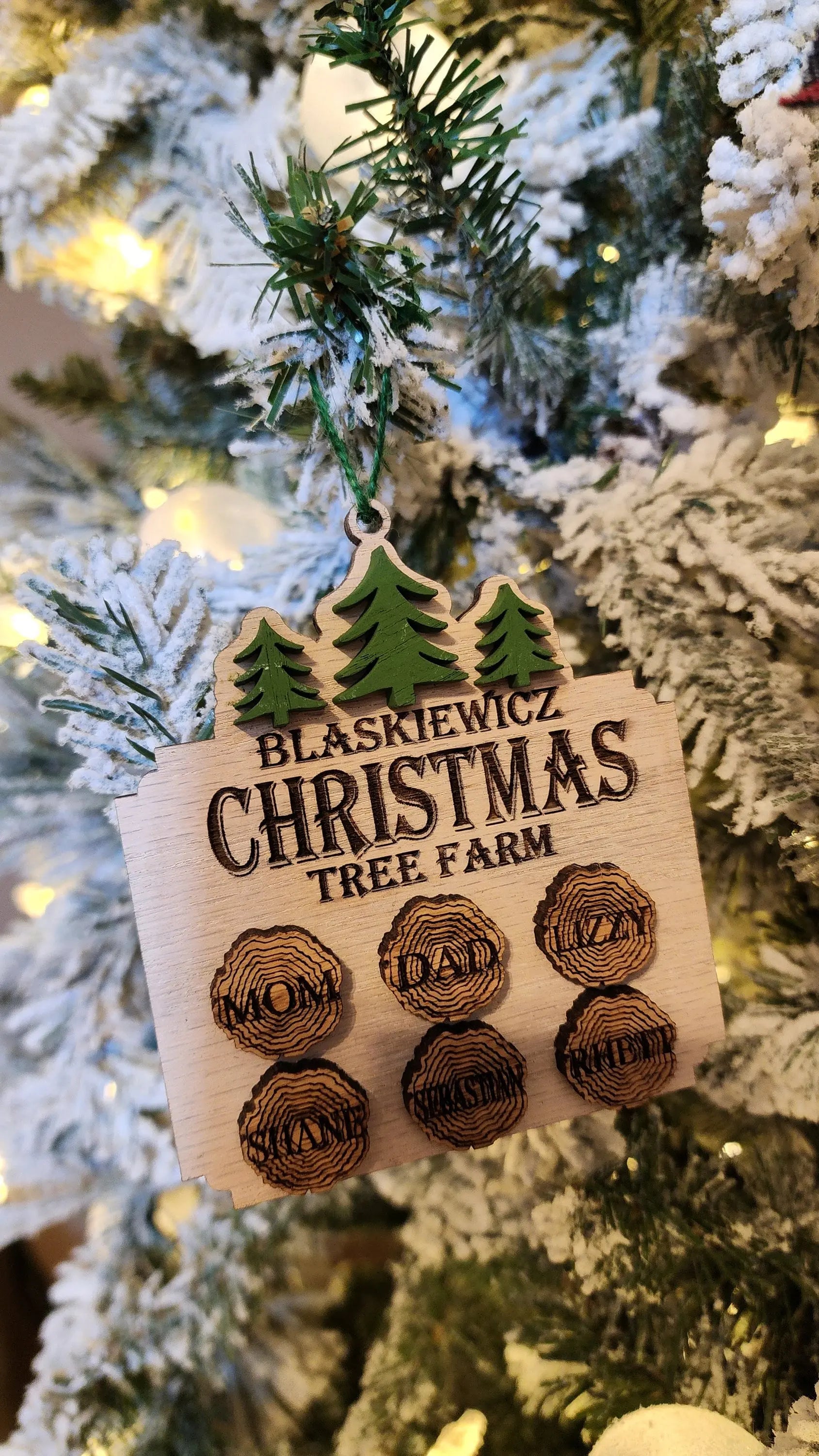 Family Tree Farm | Personalized Ornament Woodsy What Knots