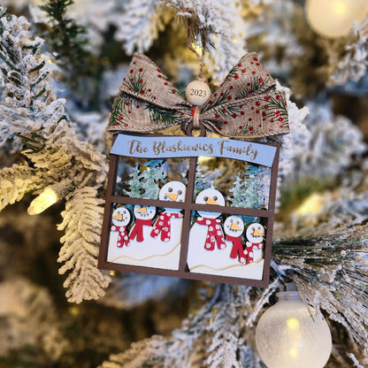 Snowmen Family | Personalized Ornament.